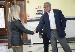 November 21, 2022: Senator Haywood Hosts a Leadership Breakfast