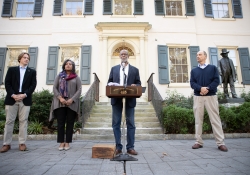 September 29, 2018: Senator Art Haywood hosts a rally to Impeach Trump Rally at Vernon Park.