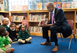 November 15, 2018: Senator Art Haywood (D-Montgomery/Philadelphia) joined Mayor Jim Kenney, State Representative Isabella Fitzgerald, State Representative Chris Rabb, Director of the Governor’s Southeast Regional Office Nedia Ralston, District Representative for Congressman Dwight Evans, Numa St.Louis, and Free Library President Siobhan A. Reardon for a check presentation of $1 million at the West Oak Lane Library in Philadelphia.