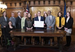January 29, 2024: Sen. Haywood attends the bill signing of Senate Bill 506, strengthening Pennsylvania guardianship laws, with Gov. Josh Shapiro in the Governor’s Reception Room.