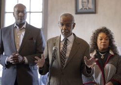 February 22, 2024:  Senator Art Haywood hosted a press conference to release a follow-up report to his 2023 State of Black PA Report.  Senator Haywood was joined by Senator Vincent Hughes (D-7), Philadelphia City Councilmember Cindy Bass, Philadelphia NAACP Branch President Catherine Hicks, Urban League of Philadelphia President and CEO Dr. Darrien Anderson, and Anthony Luker- representing the Governor Shapiro administration.
